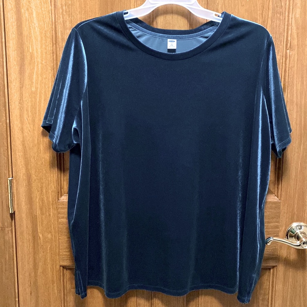 Old Navy Women’s short sleeved Velour Top. Women’s 2X. Emerald Green.